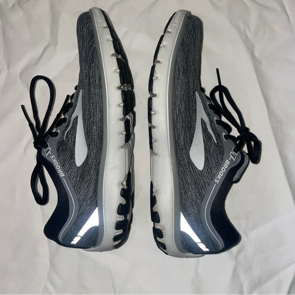 Women’s Brooks PureFlow7 Running Shoes - Picture 5 of 9